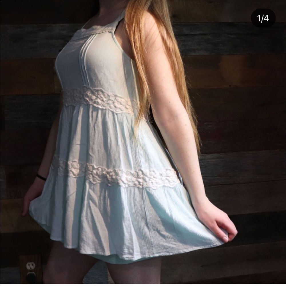 Dress - Picture 2 of 3